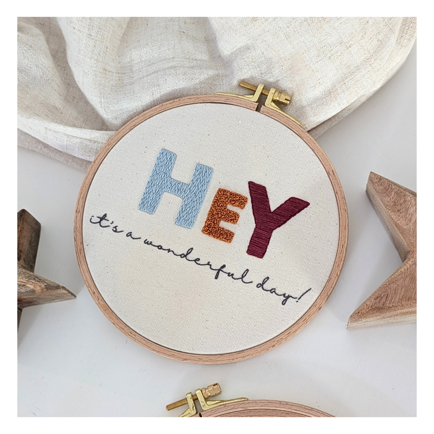 Stickbild HEY, hellblau